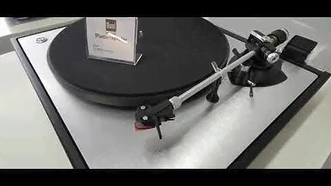 Dual CS 800 turntable sound device