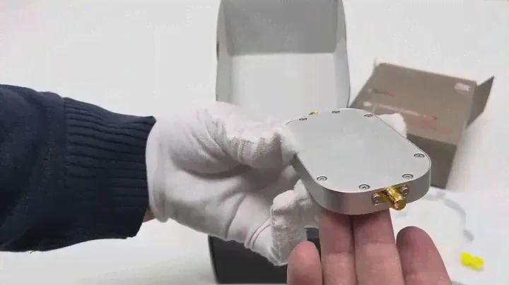Unbox dual-band eSunRC 2.4GHz&5.8GHz 2W 33dBm 802.11/a/n/b/g UAV wifi signal amplifier SH-RC5824G2W