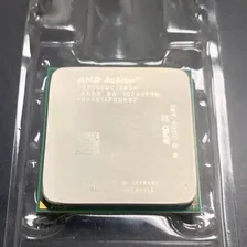 AMD Athlon X2 7550 2.5 GHz Dual-Core CPU Processor AD7550WCJ2BGH